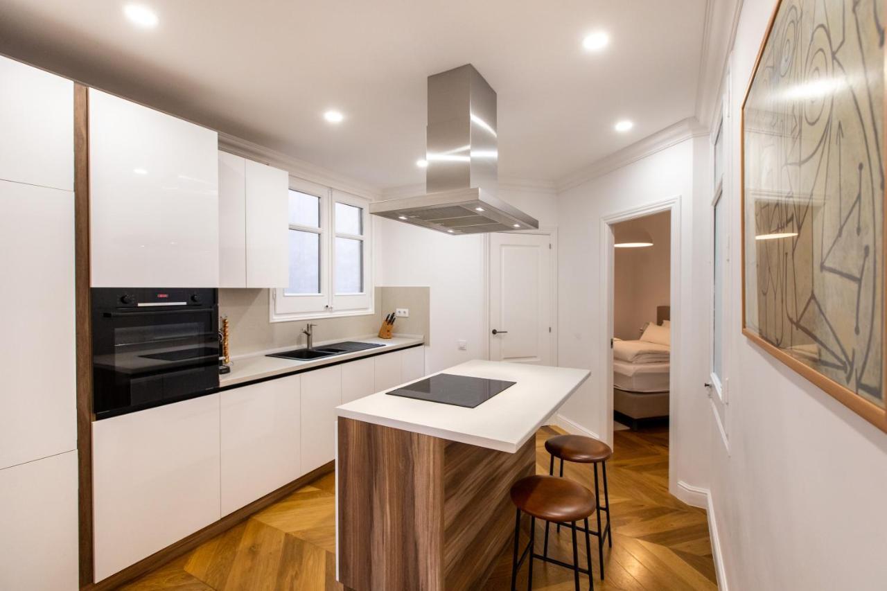 Majestic 4Br/4Bath Apartment In Sagrada Familia Area Barcelona Exterior photo